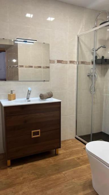 Ca La Trini Vivienda Vacacional Nava エクステリア 写真