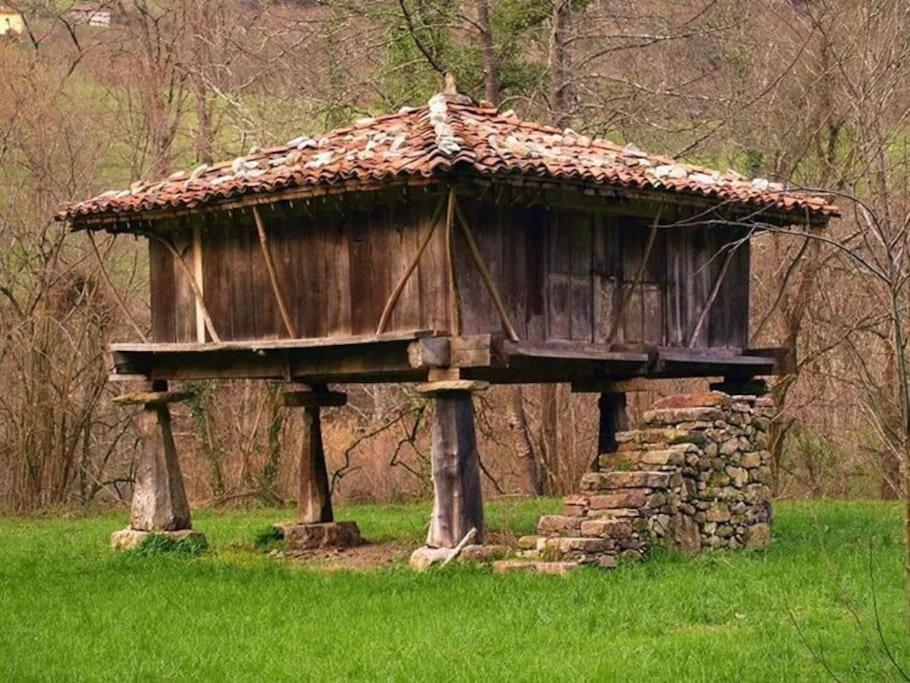 Ca La Trini Vivienda Vacacional Nava エクステリア 写真